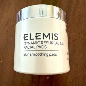 Elemis skin smoothing pads